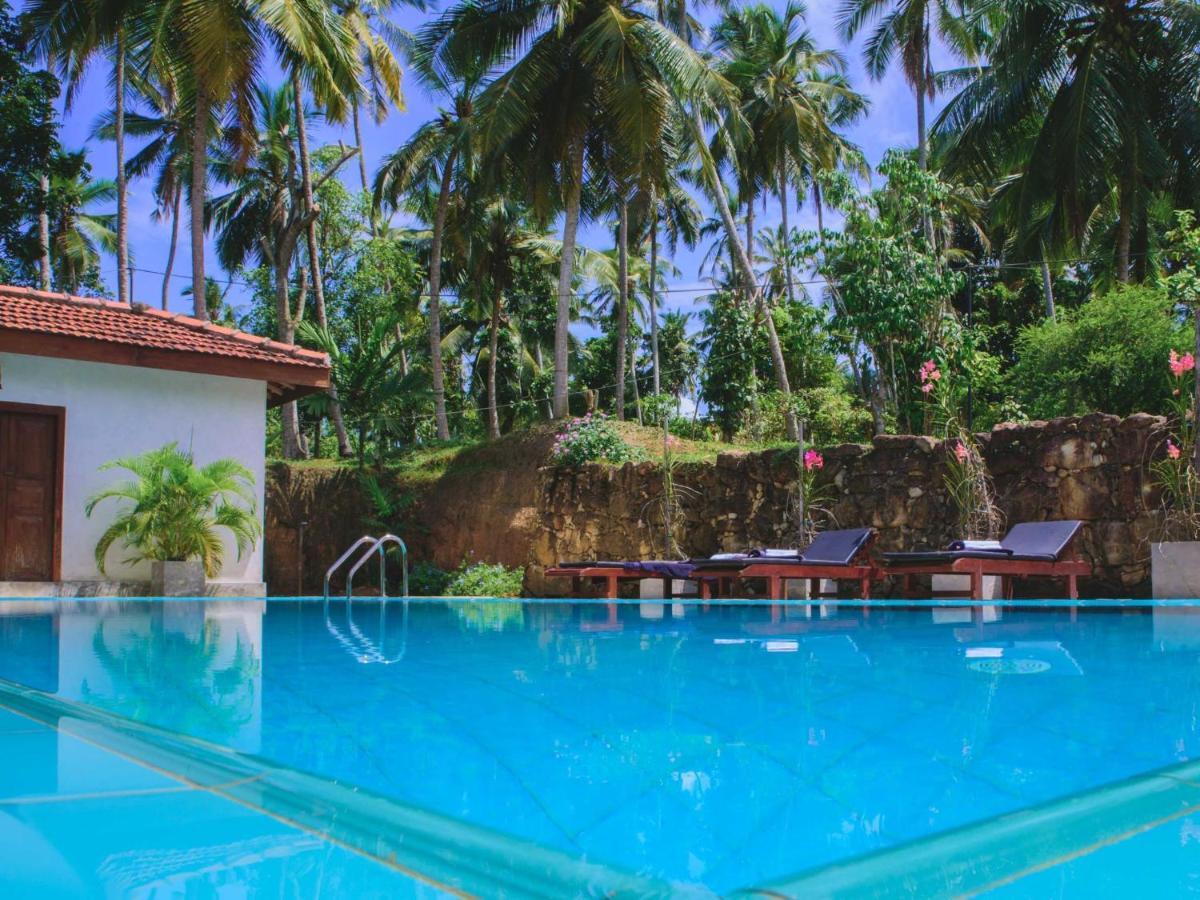 Thalpe Walawwa Heritage Villa Unawatuna Exterior photo